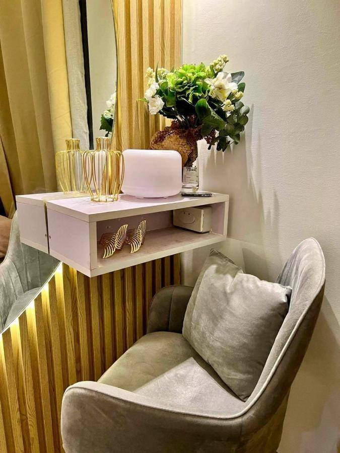 Deluxe Suites Razelles 2 At Shore 2 Residences Tower 1 Πασάι Εξωτερικό φωτογραφία