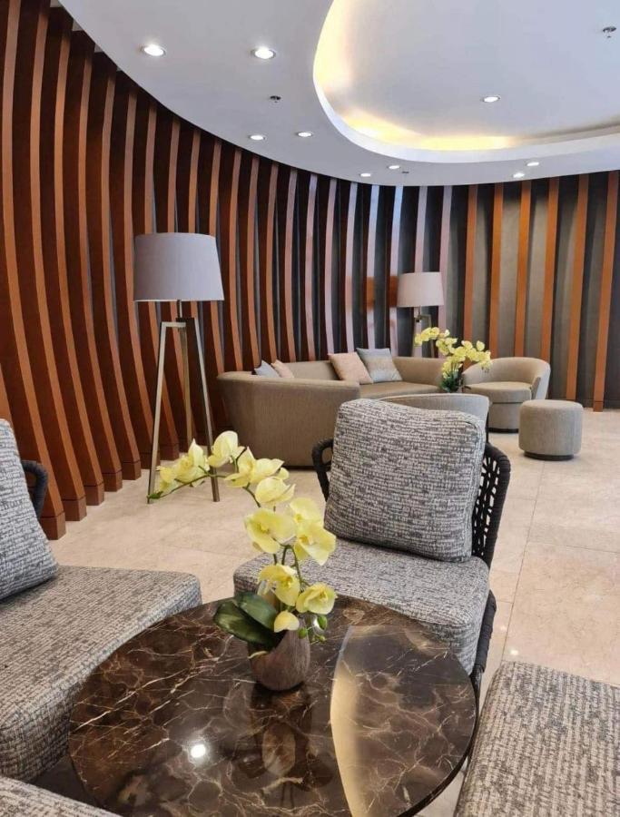 Deluxe Suites Razelles 2 At Shore 2 Residences Tower 1 Πασάι Εξωτερικό φωτογραφία