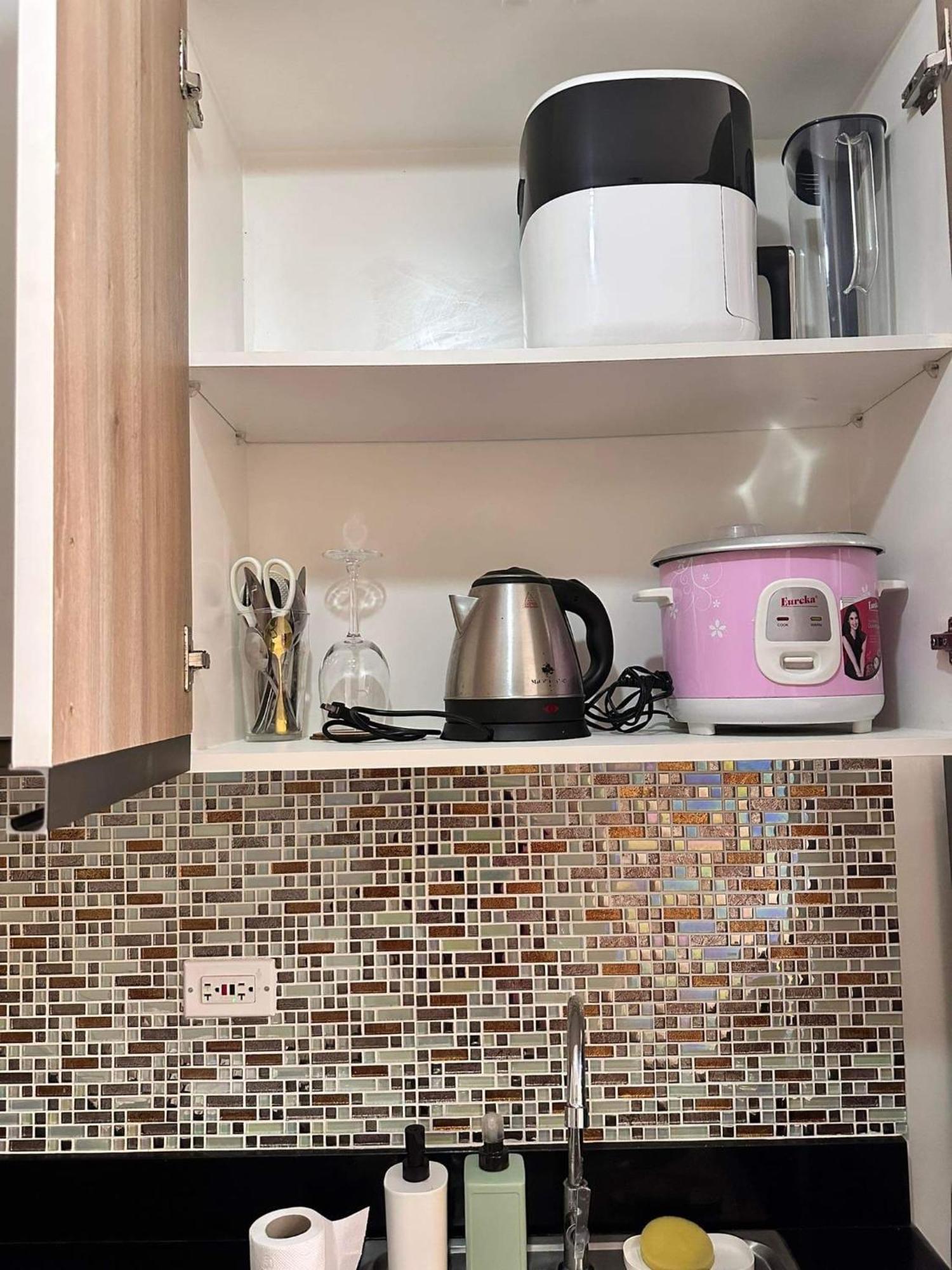 Deluxe Suites Razelles 2 At Shore 2 Residences Tower 1 Πασάι Εξωτερικό φωτογραφία